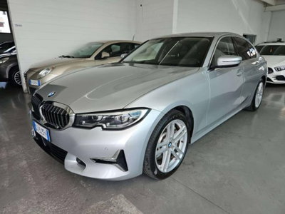 BMW Serie 3 330i Luxury (3)