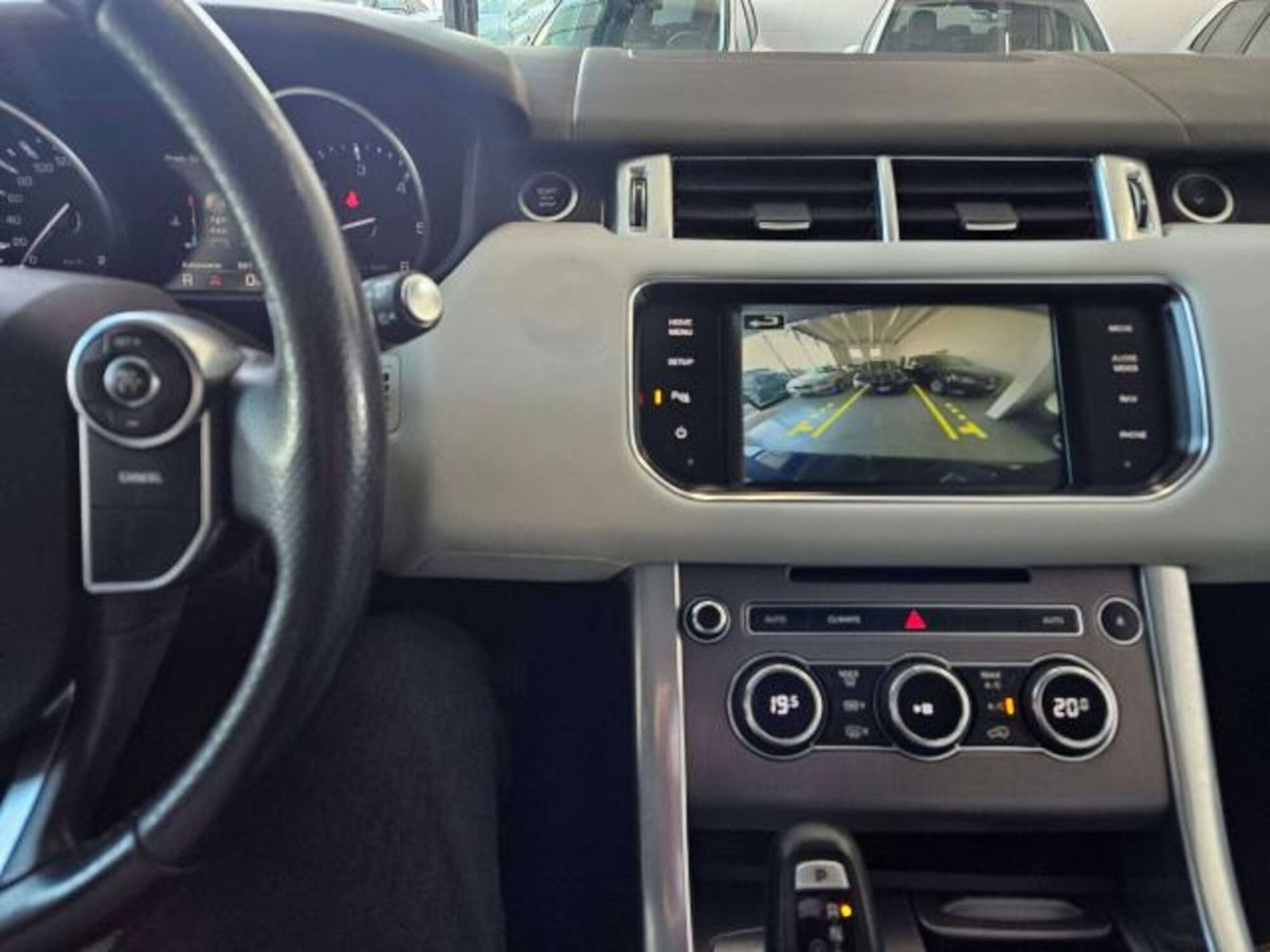 Land Rover Range Rover Sport 3.0 TDV6 HSE Dynamic (12)
