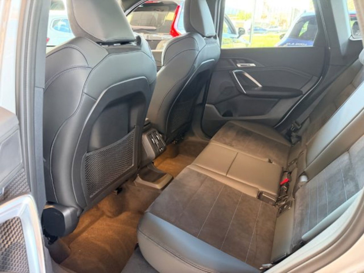 BMW X1 sDrive 20i Msport (11)