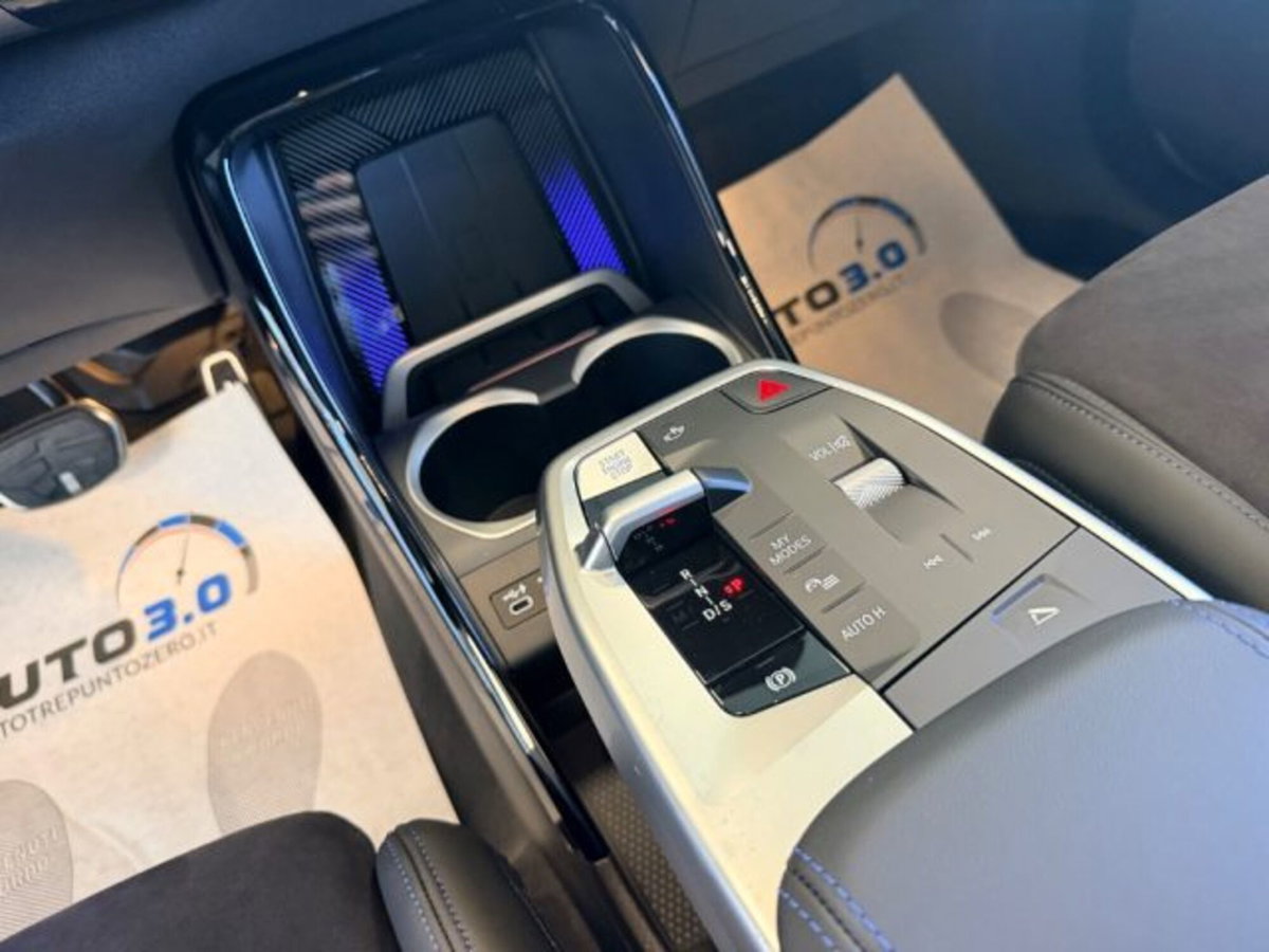 BMW X1 sDrive 20i Msport (15)