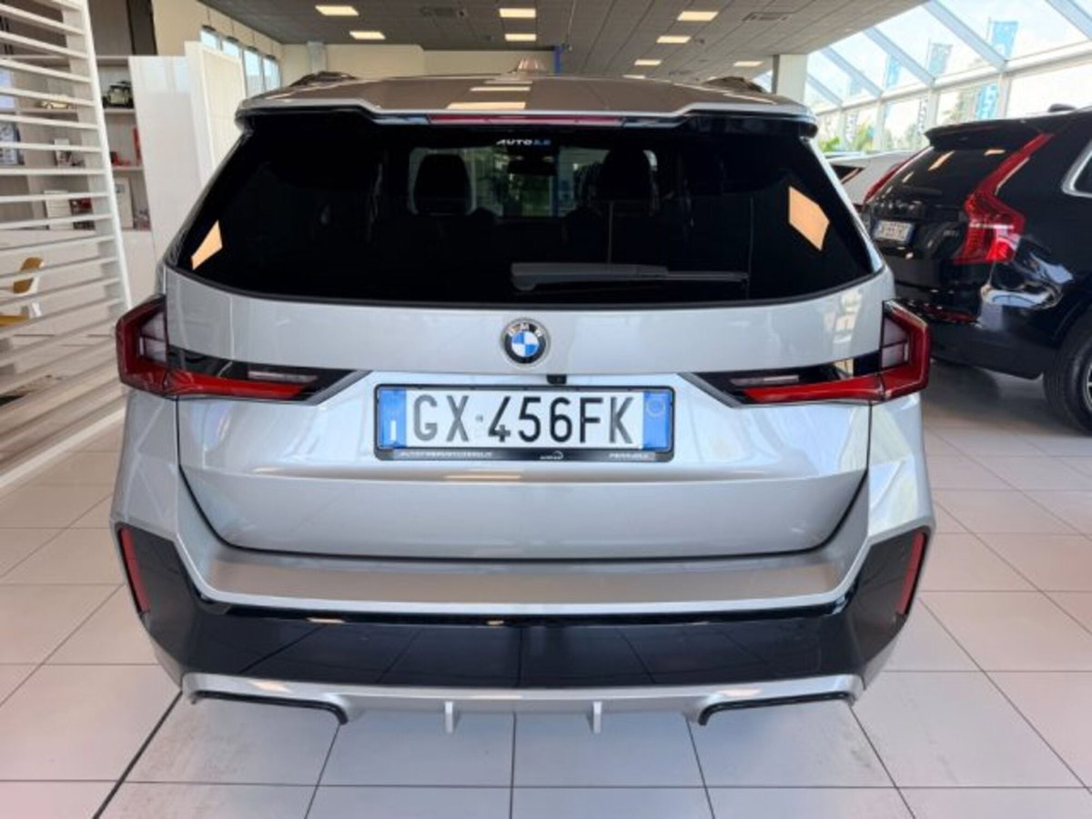 BMW X1 sDrive 20i Msport (3)