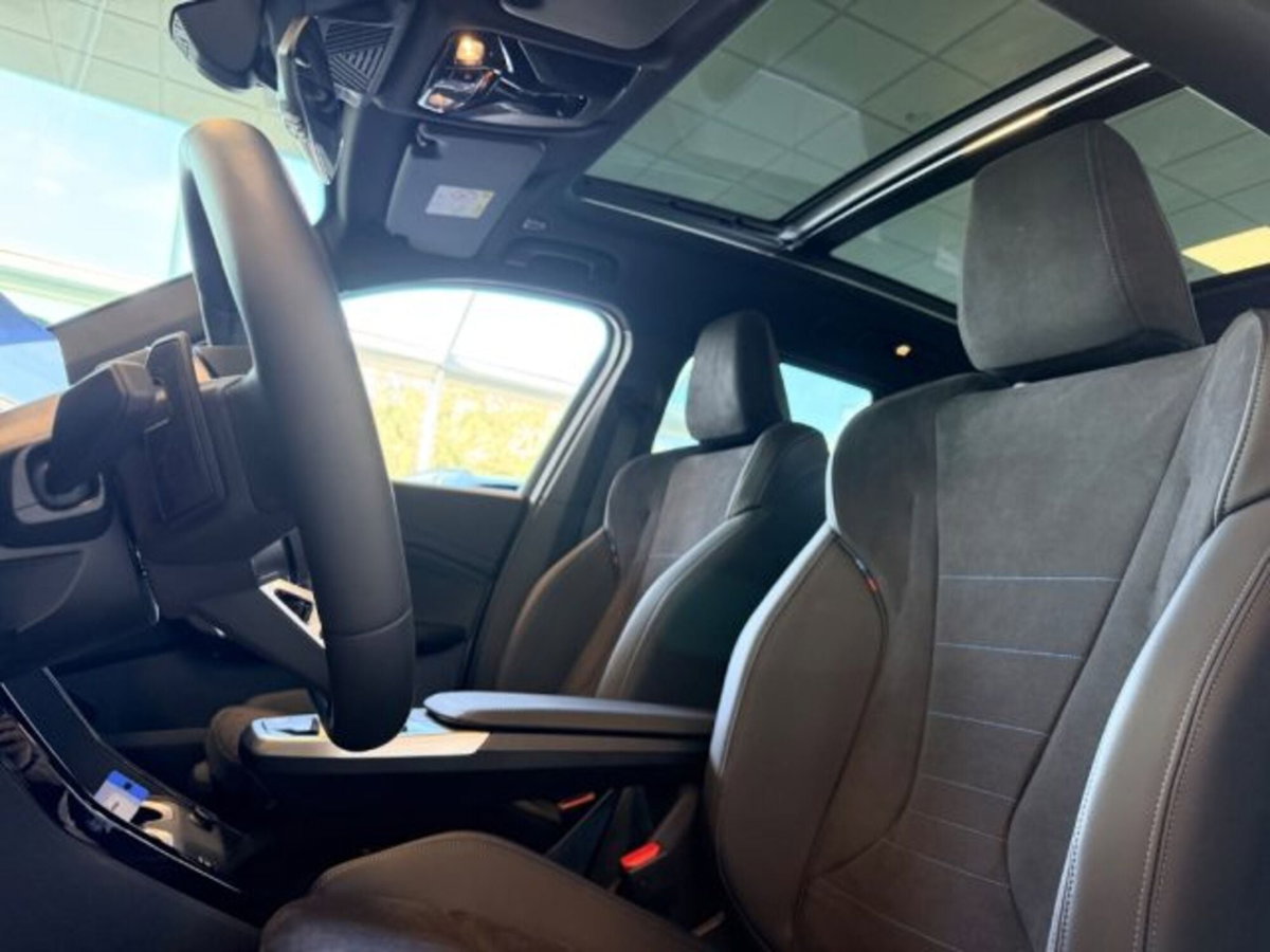 BMW X1 sDrive 20i Msport (9)