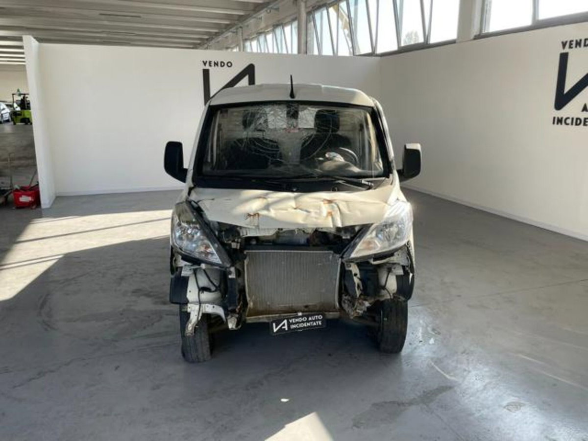 Piaggio Porter NP6 CNG long range 3000 pianale ribaltabile Pro r.gem. (2)