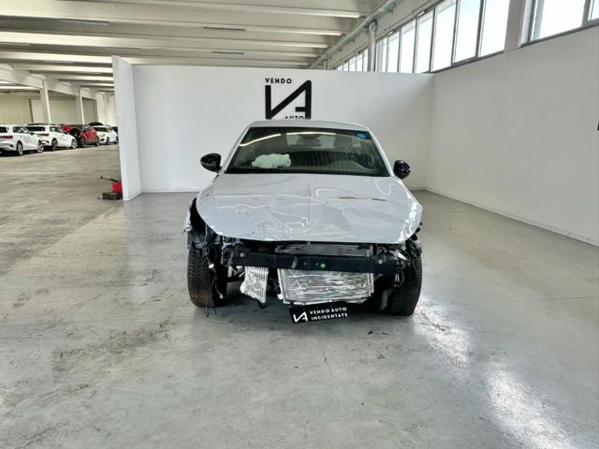 Opel Corsa 1.2 100 CV aut. GS Line (2)