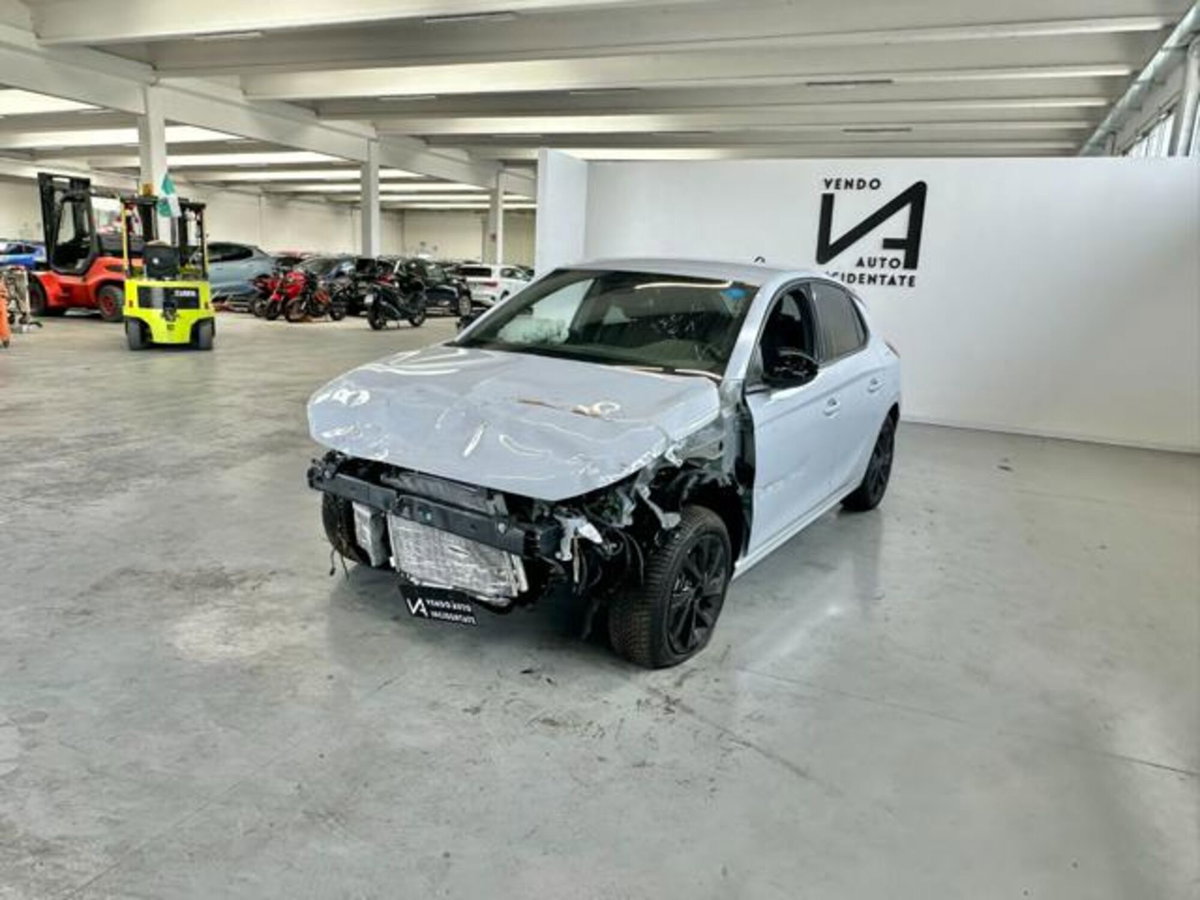 Opel Corsa 1.2 100 CV aut. GS Line (3)