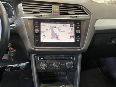 Volkswagen Tiguan 1.6 TDI SCR Business BlueMotion Technology (16)
