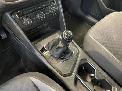 Volkswagen Tiguan 1.6 TDI SCR Business BlueMotion Technology (17)