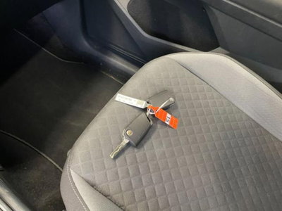 Volkswagen Tiguan 1.6 TDI SCR Business BlueMotion Technology (18)