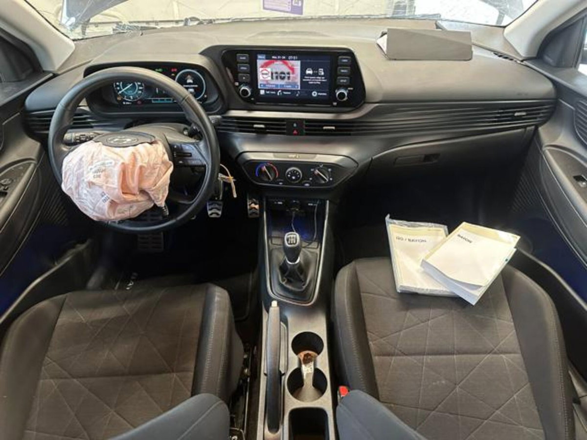 Hyundai Bayon 1.2 Gpl Xline 78cv mt (13)