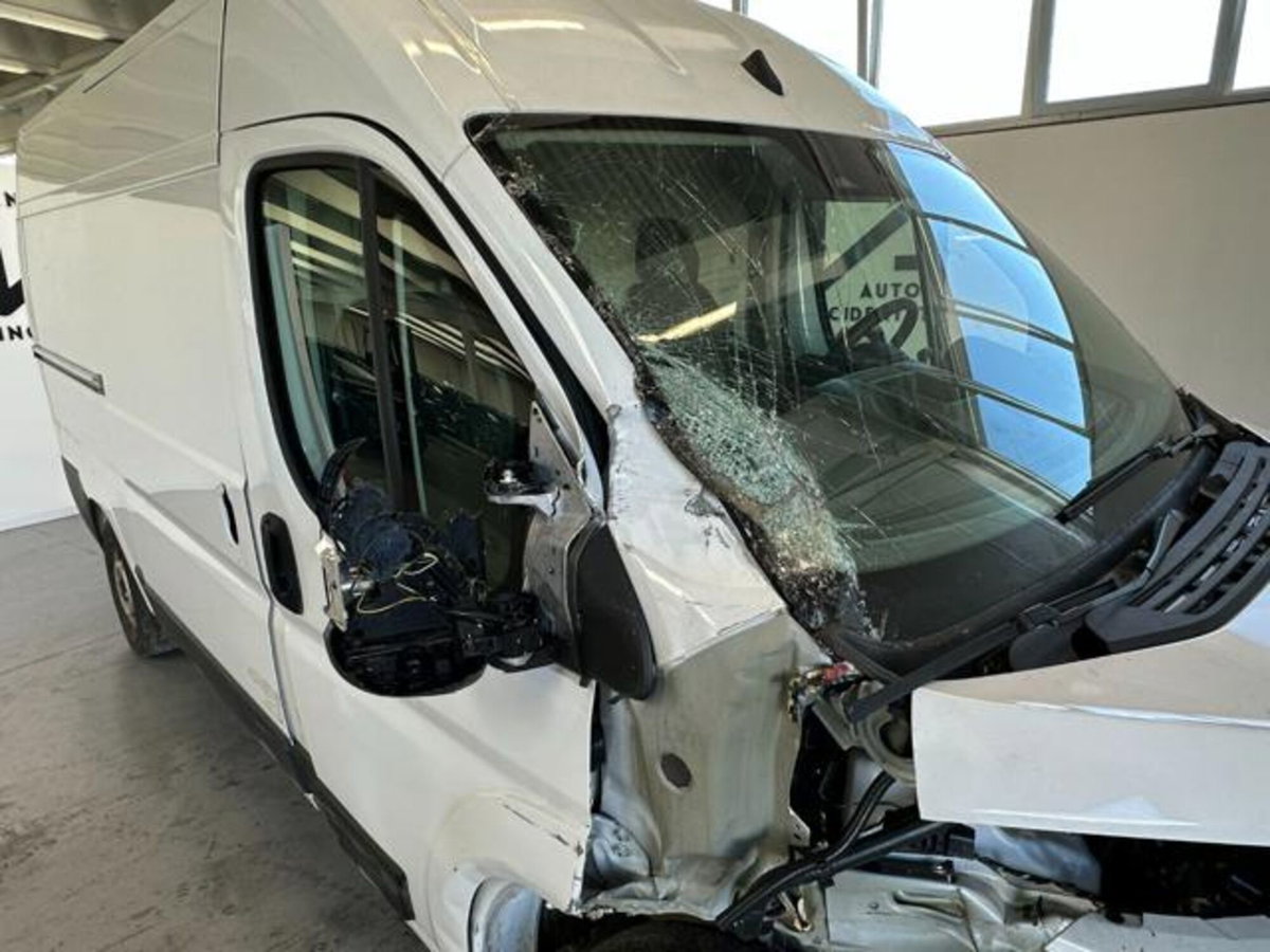 Fiat Ducato Furgone 35 2.2 Mjt 140CV AT9 PM-TM Maxi (11)