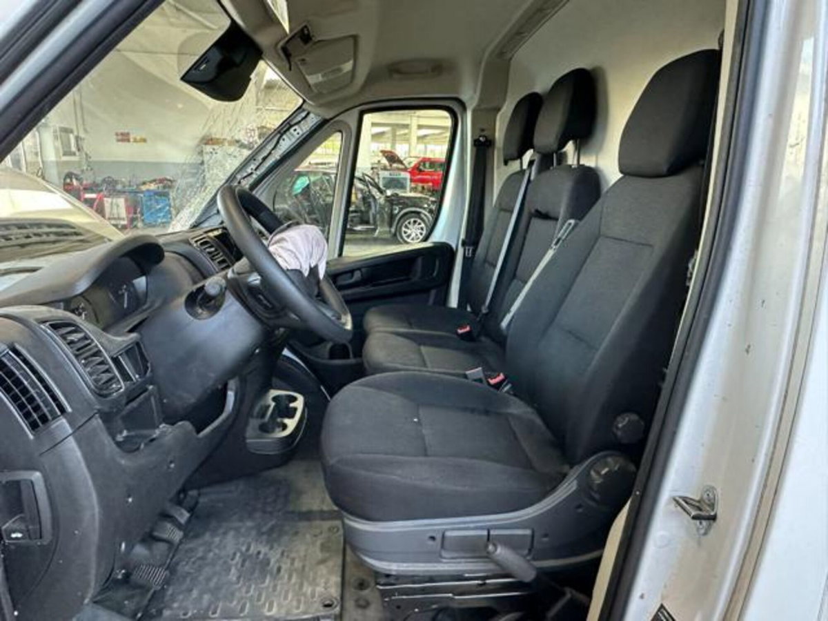 Fiat Ducato Furgone 35 2.2 Mjt 140CV AT9 PM-TM Maxi (14)