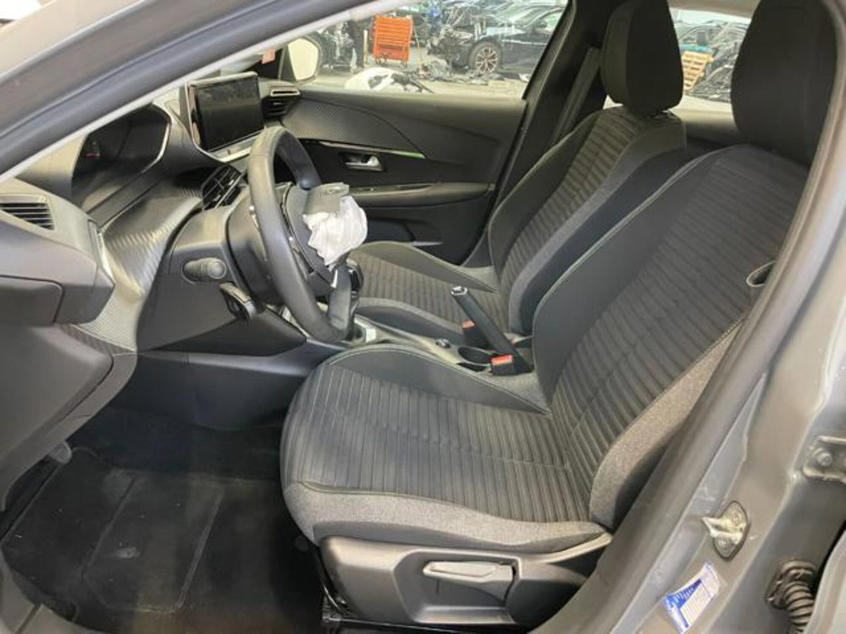 Peugeot 208 1.2 puretech Active s&s 75cv (12)