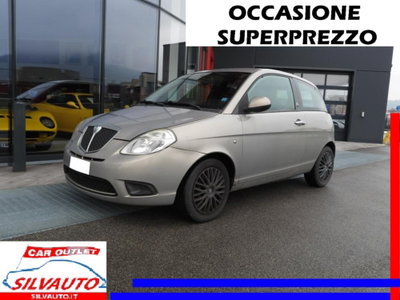 Lancia Ypsilon 1.4 New Oro Ecochic GPL usata