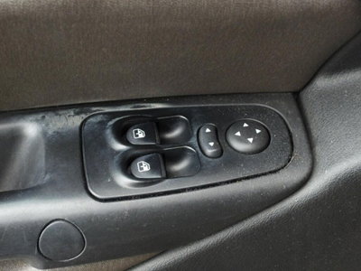 Lancia Ypsilon 1.4 New Oro Ecochic GPL (9)