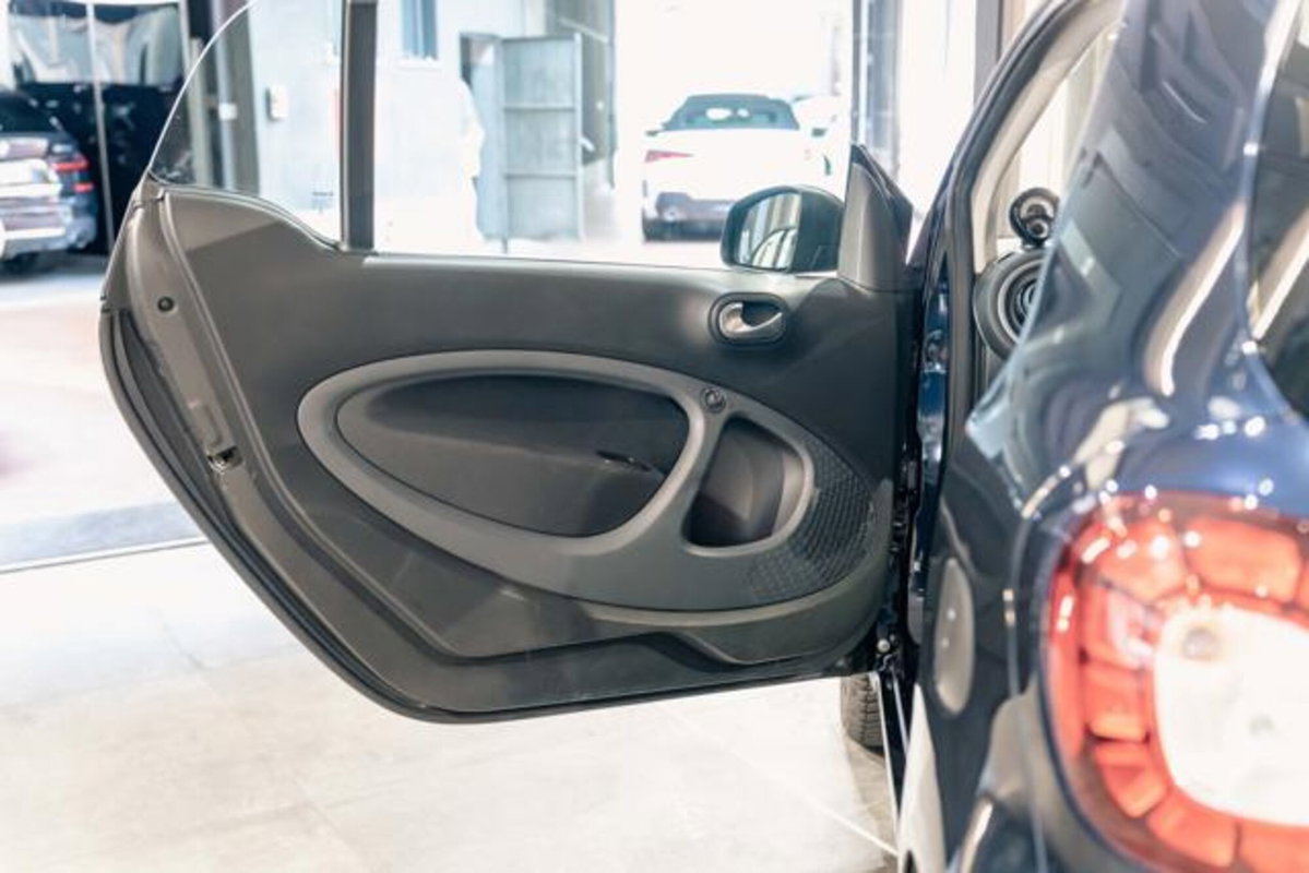 smart Fortwo 90 0.9 Turbo twinamic parisblue Passion (19)