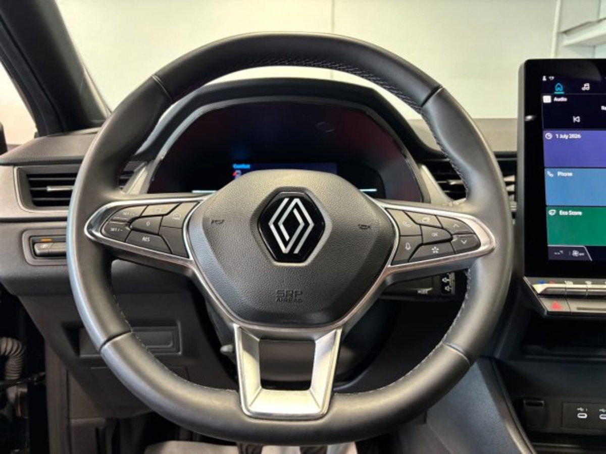 Renault Captur 1.0 tce Techno 90cv (10)