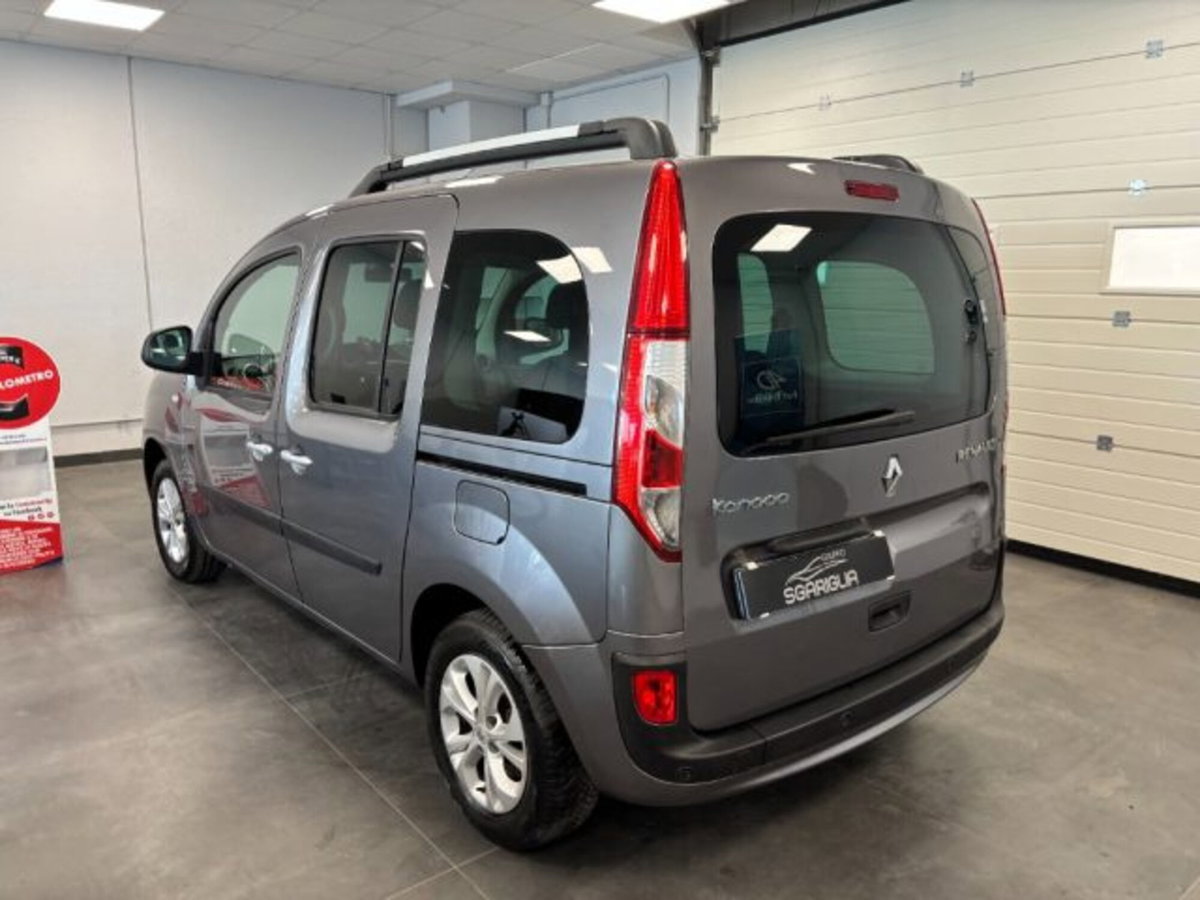 Renault Kangoo 1.5 dCi 90CV 5 porte Live (4)
