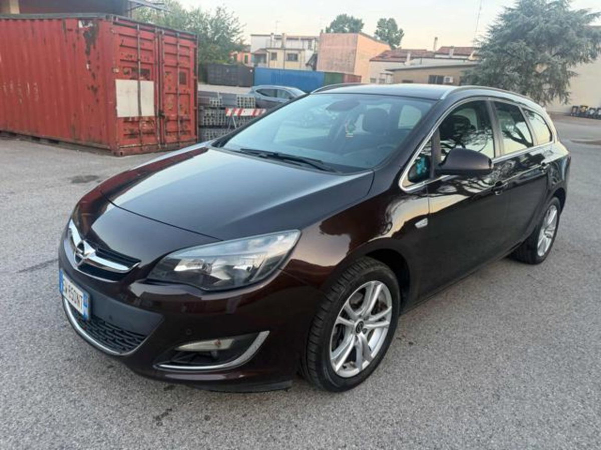 Opel Astra Station Wagon 1.6 CDTI 136CV EcoFLES&S Sports Cosmo (13)