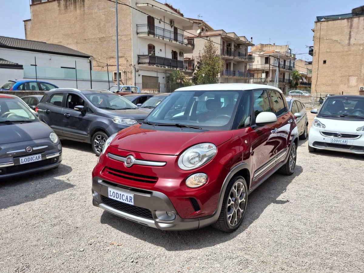 Fiat 500L 1.6 Multijet 120 CV Trekking (2)