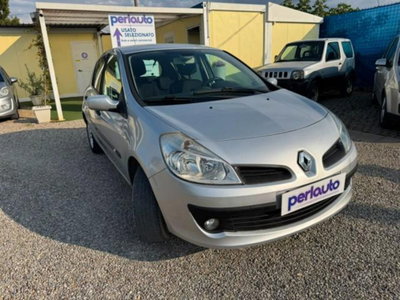Renault Clio 1.5 dCi 70CV 5 porte Luxe (2)