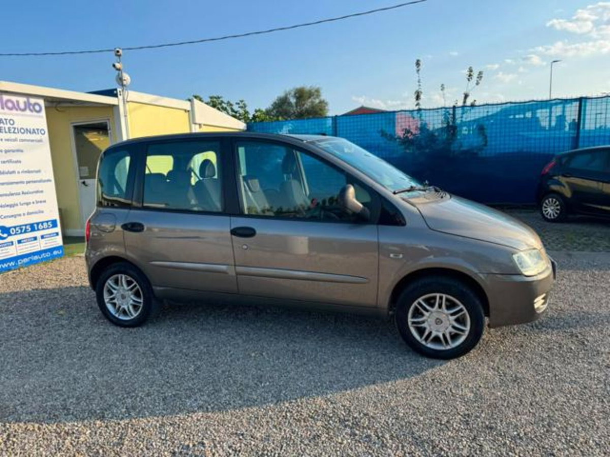 Fiat Multipla 1.6 16V Natural Power Active (3)