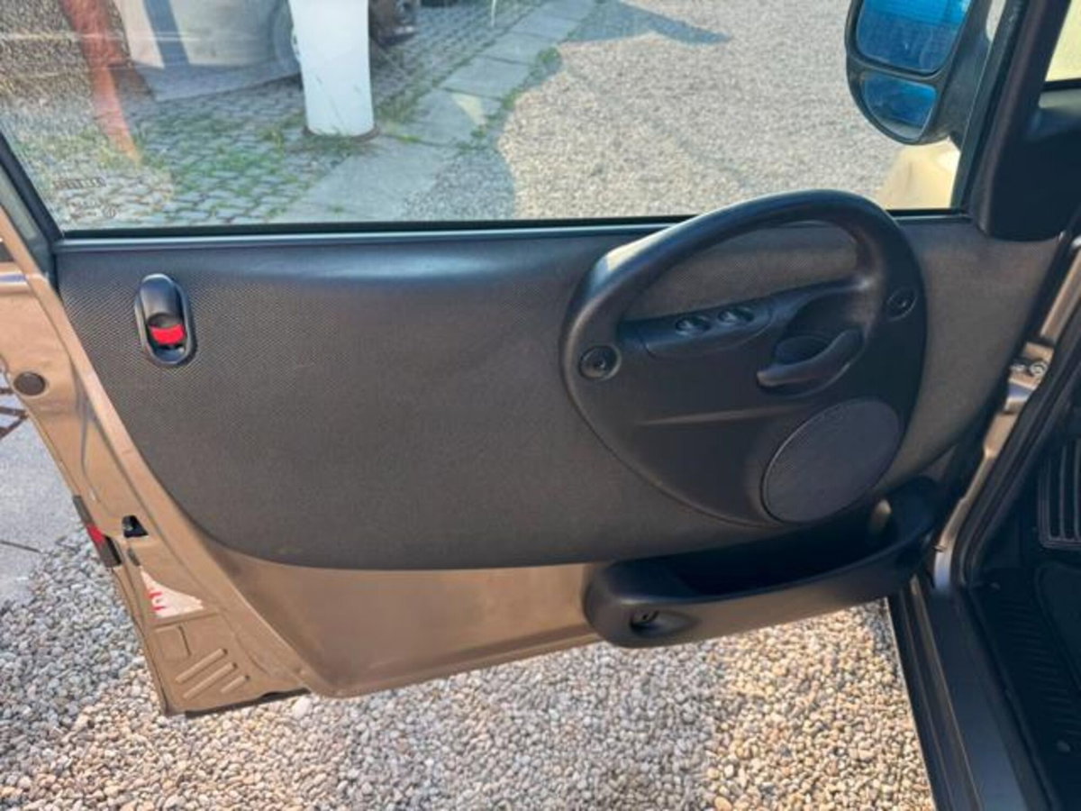 Fiat Multipla 1.6 16V Natural Power Active (7)