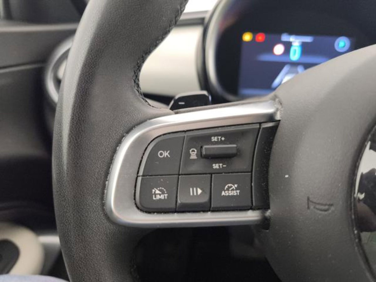 Fiat 600 1.2 hybrid La Prima 110cv auto (14)