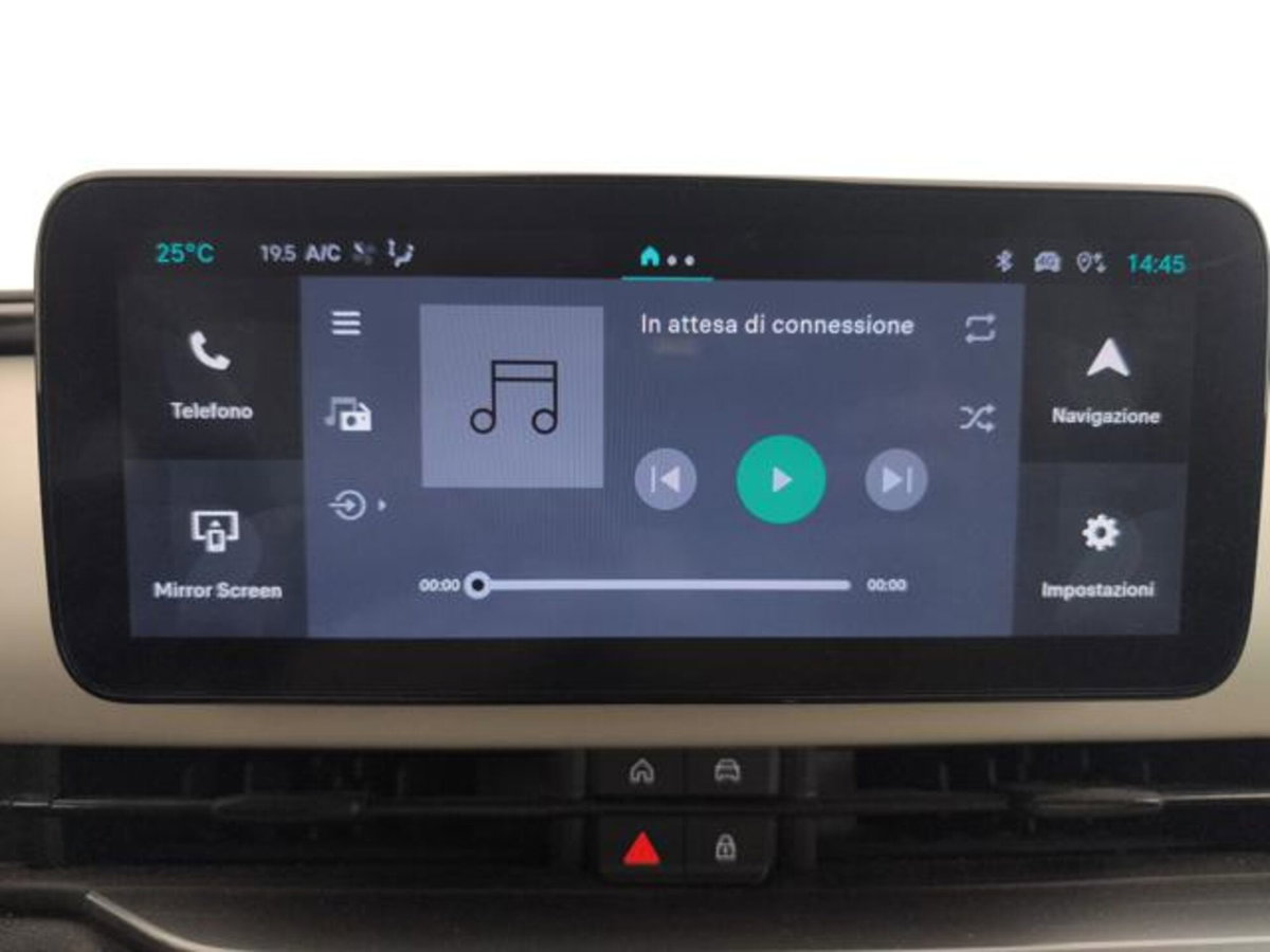 Fiat 600 1.2 hybrid La Prima 110cv auto (17)