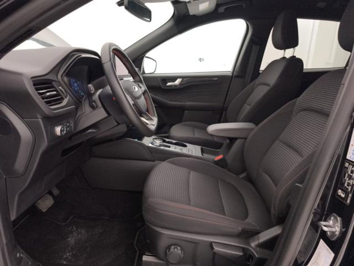 Ford Kuga 2.5 Full Hybrid 190 CV CVT 2WD ST-Line Design (11)