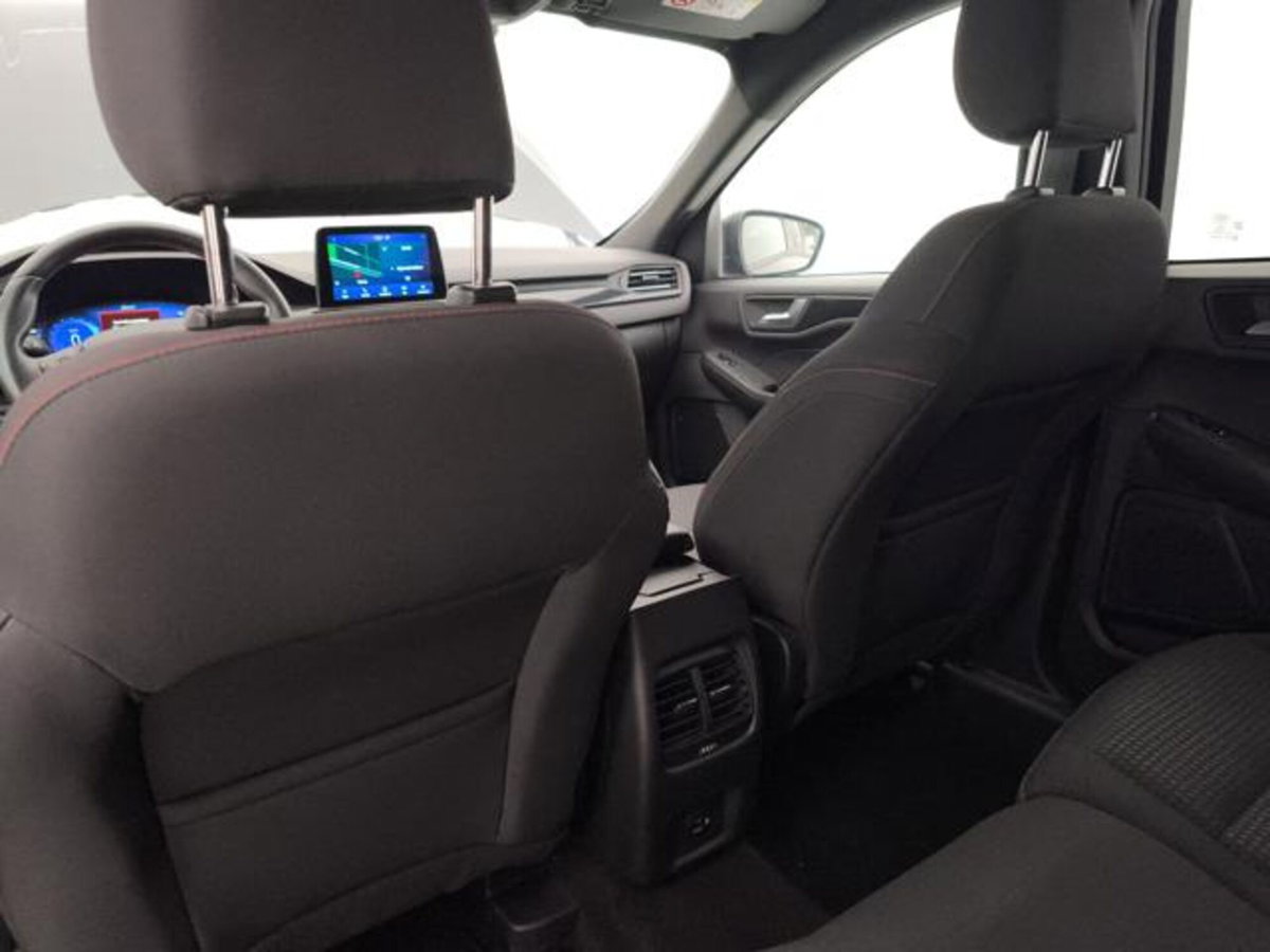 Ford Kuga 2.5 Full Hybrid 190 CV CVT 2WD ST-Line Design (19)