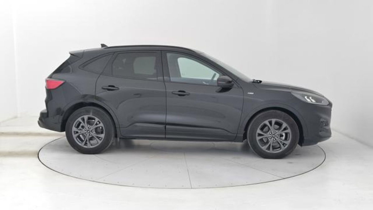 Ford Kuga 2.5 Full Hybrid 190 CV CVT 2WD ST-Line Design (6)