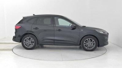 Ford Kuga 2.5 Full Hybrid 190 CV CVT 2WD ST-Line Design (6)