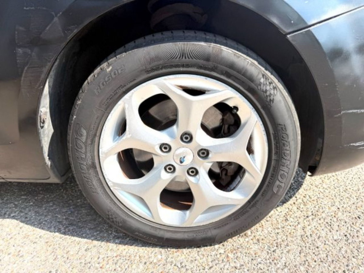 Ford Focus Station Wagon 2.0 (145CV) SW Bz.- GPL Tit. (7)