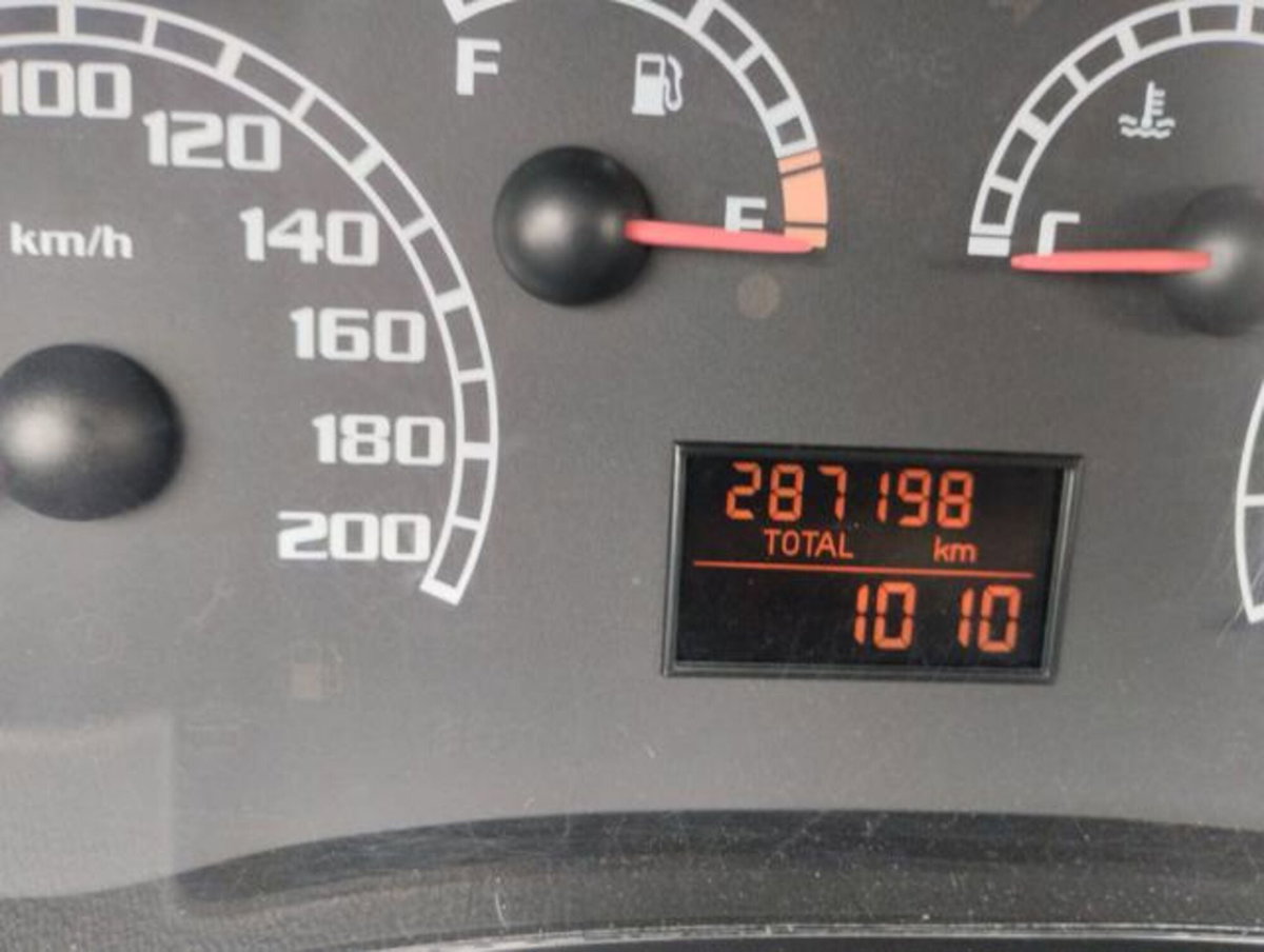 Fiat Strada 1.3 MJT Pick-up (7)
