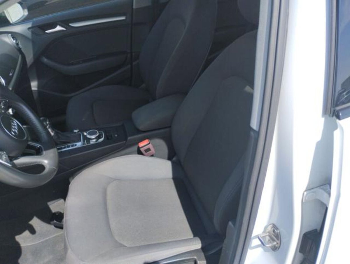 Audi A3 Sportback 35 TDI S tronic S line edition (12)