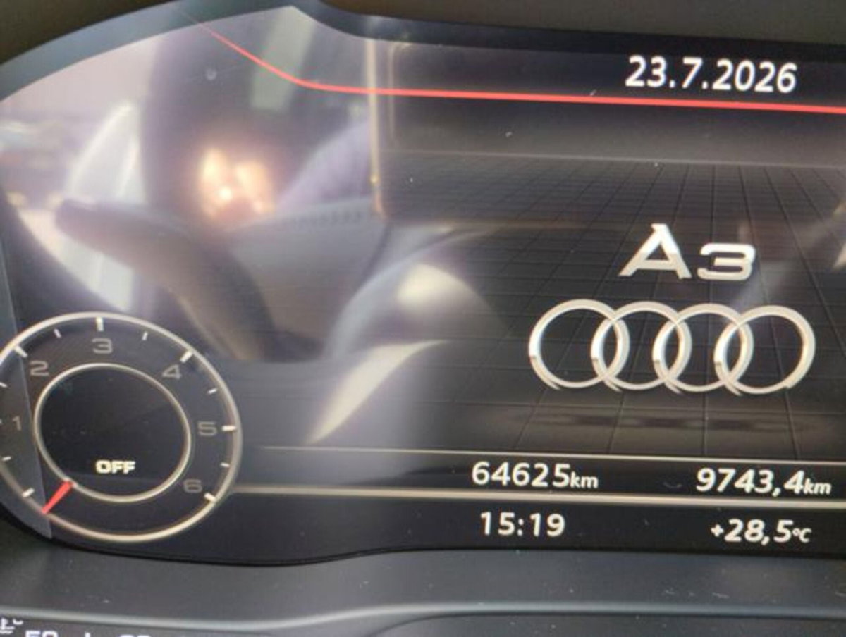 Audi A3 Sportback 35 TDI S tronic S line edition (15)