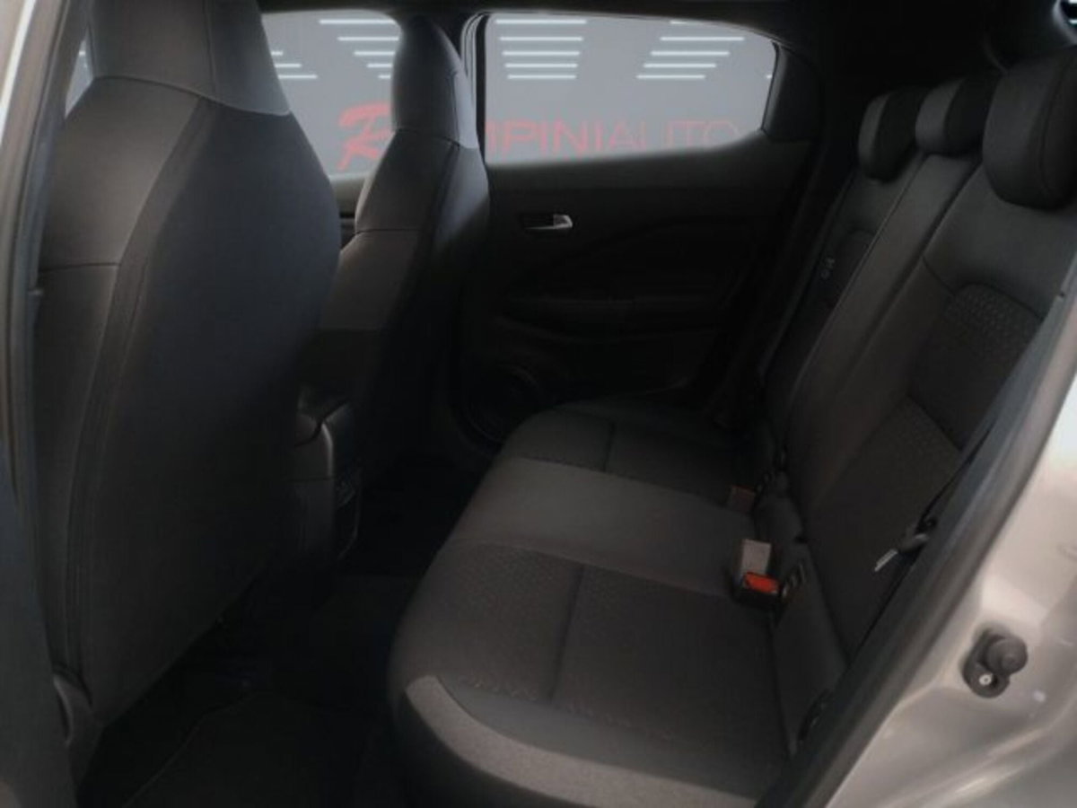 Nissan Juke 1.0 dig-t N-Connecta 114cv (15)