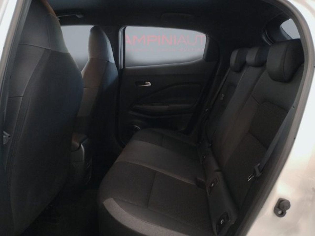 Nissan Juke 1.0 dig-t N-Connecta 114cv (17)