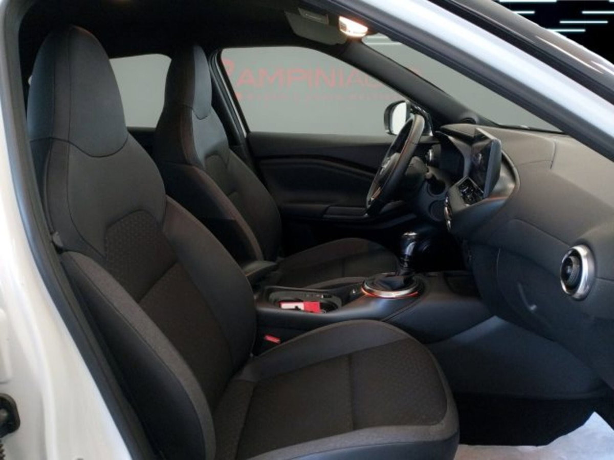 Nissan Juke 1.0 dig-t N-Connecta 114cv (19)