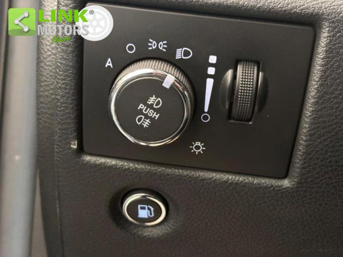 Jeep Grand Cherokee 3.0 V6 CRD 250 CV Multijet II Overland (19)