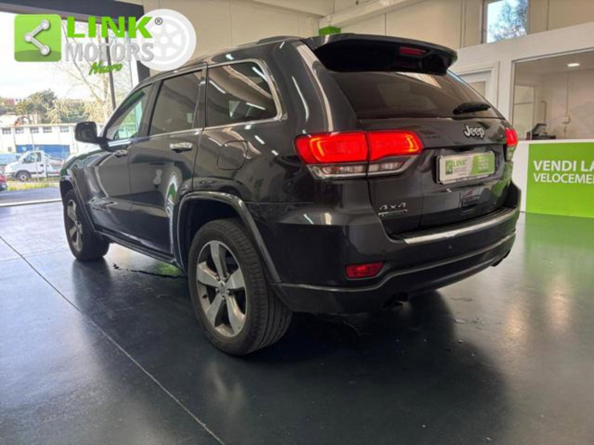 Jeep Grand Cherokee 3.0 V6 CRD 250 CV Multijet II Overland (3)