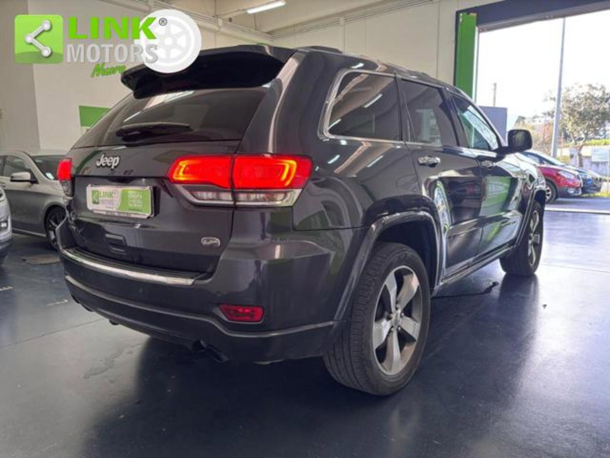 Jeep Grand Cherokee 3.0 V6 CRD 250 CV Multijet II Overland (5)