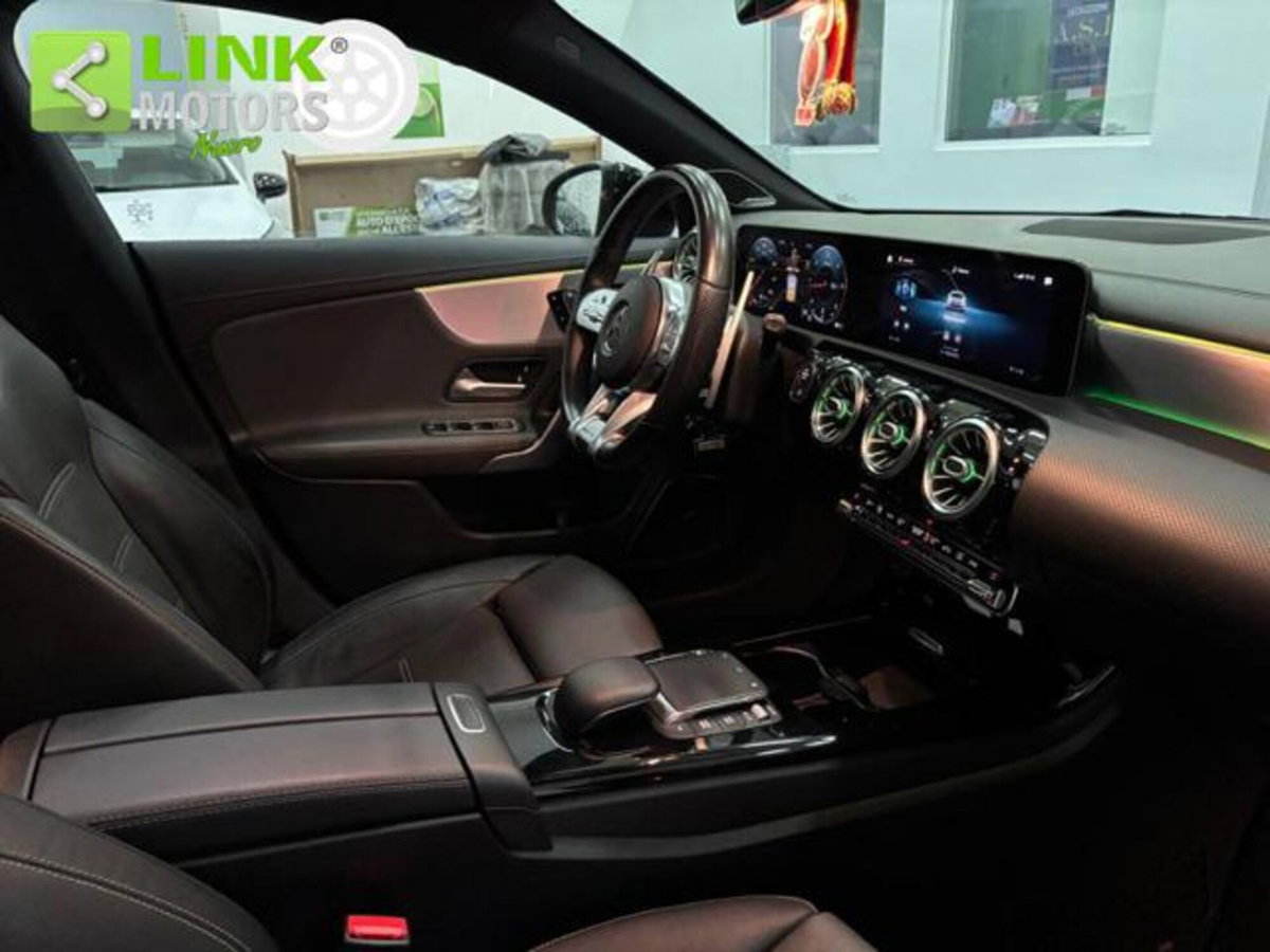 Mercedes-Benz CLA Shooting Brake 200 d Automatic Shooting Brake Premium (15)