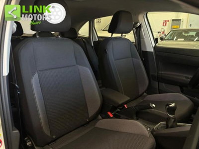 Volkswagen Taigo 1.0 TSI 110 CV Life (14)
