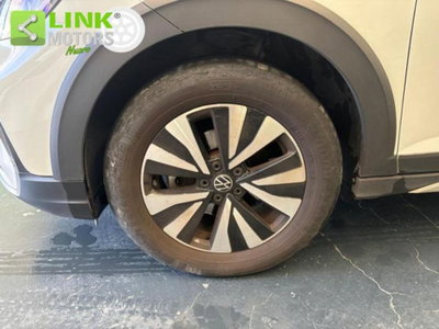 Volkswagen Taigo 1.0 TSI 110 CV Life (17)