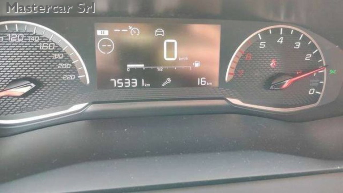 Peugeot 208 1.2 puretech Active s&s 75cv (11)