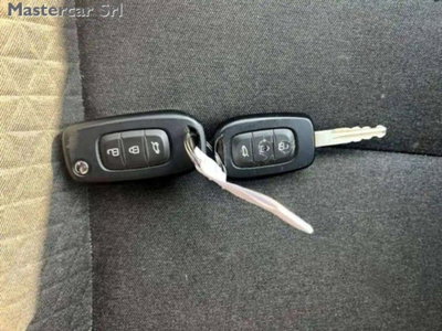 Renault Clio TCe 90 CV 5 porte Equilibre (13)