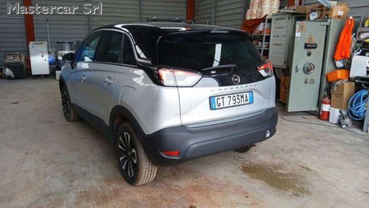 Opel Crossland 1.2 Elegance Pack s&s 130cv at6 (4)