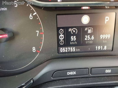 Opel Crossland 1.2 Elegance Pack s&s 130cv at6 (8)