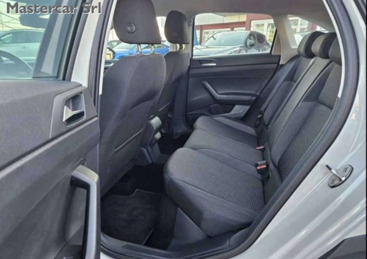 Volkswagen Taigo 1.0 TSI 110 CV Life (12)